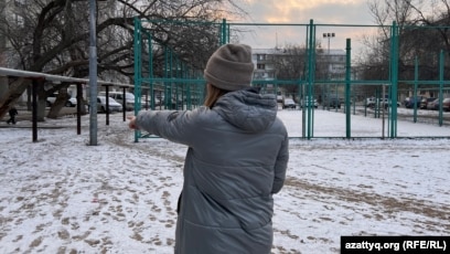 Жалаңаш студенттер