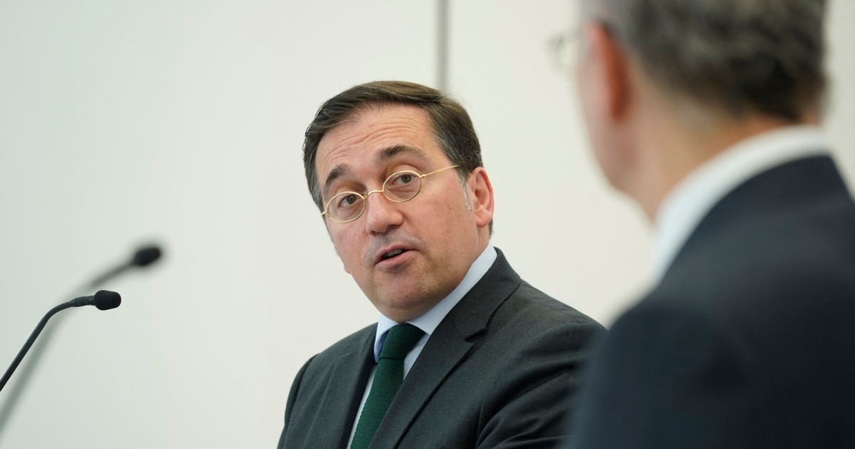 Spanja rihap ambasadën në Teheran