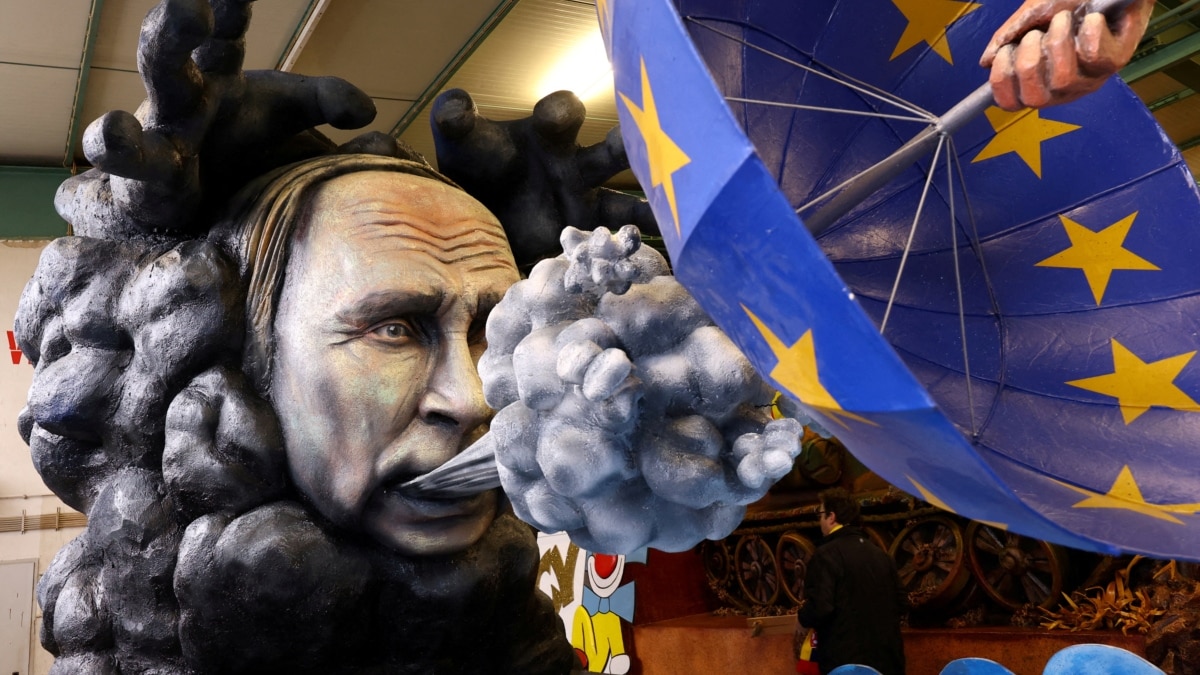 Путин рождается из войны". Ядерный удар, распад России или ее нормализация?