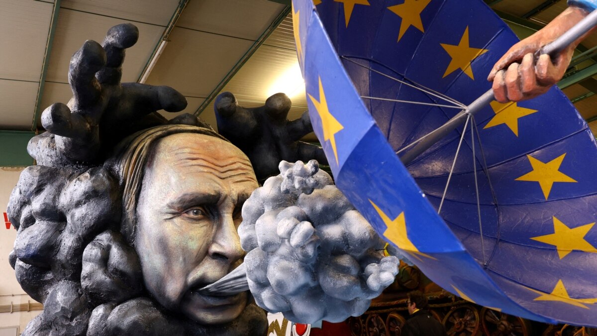 У Євросоюзі відреагували на ордер МКС на арешт Путіна