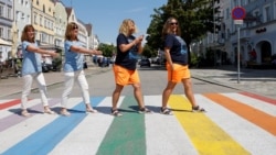 Blizanci iz cele Evrope na jednom mestu