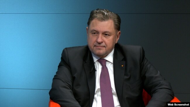 Ministrul Sănătății, Alexandru Rafila, în studio-ul Europei Libere, înainte de data incidentului legat de Spitalul Săpoca și cârnați de Pleșcoi.
