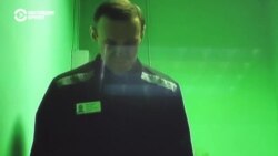«Они перешли черту». Алексея Навального избили в колонии и грозят новым, десятым по счету уголовным делом 