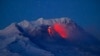 Извержение вулкана Шивелуч: код авиационной опасности — "красный"