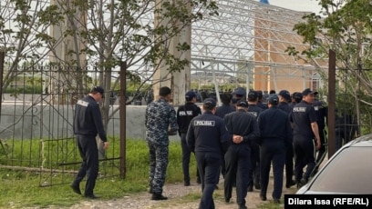 Транс әйелдің жігітті қатты ехет ететін порно видеосын қараңыз