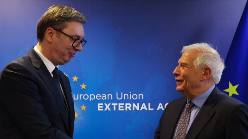 Курти и Вучиќ на одвоени средби со европски претставници во Брисел