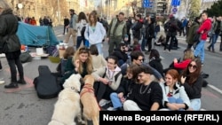 Studenti su blokirali raskrsnicu u centru Beograda tražeći otvaranje biračkog spiska, 29. decembar 2023. 