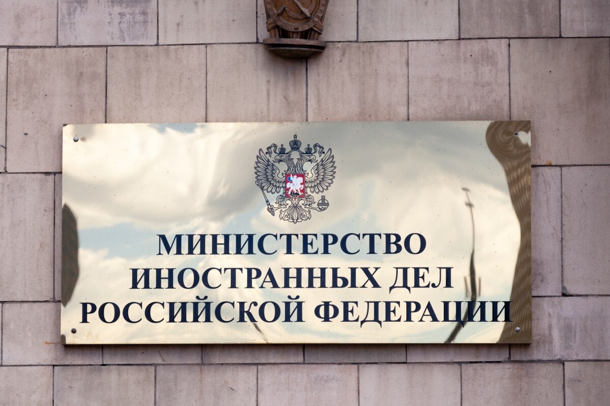 РФ заявила Вірменії про «неприйнятність надання трибуни» Зеленському