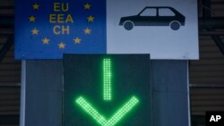 Тимчасовий прикордонний контроль на пунктах перетину кордону з Хорватією та Угорщиною діятиме до 30 жовтня