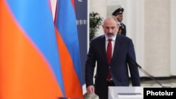 Armenia - Prime Minister Nikol Pashinian arrives for a news conference in Yerevan, March 14, 2023.