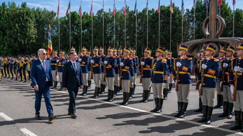 Parlamentul ratifică acordul prin care militarii moldoveni și români se vor sprijini reciproc în misiuni multinaționale