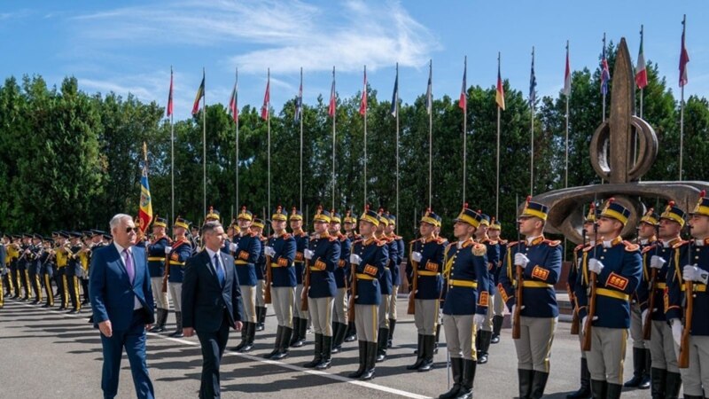 România va sprijini participarea militarilor moldoveni la operații multinaționale