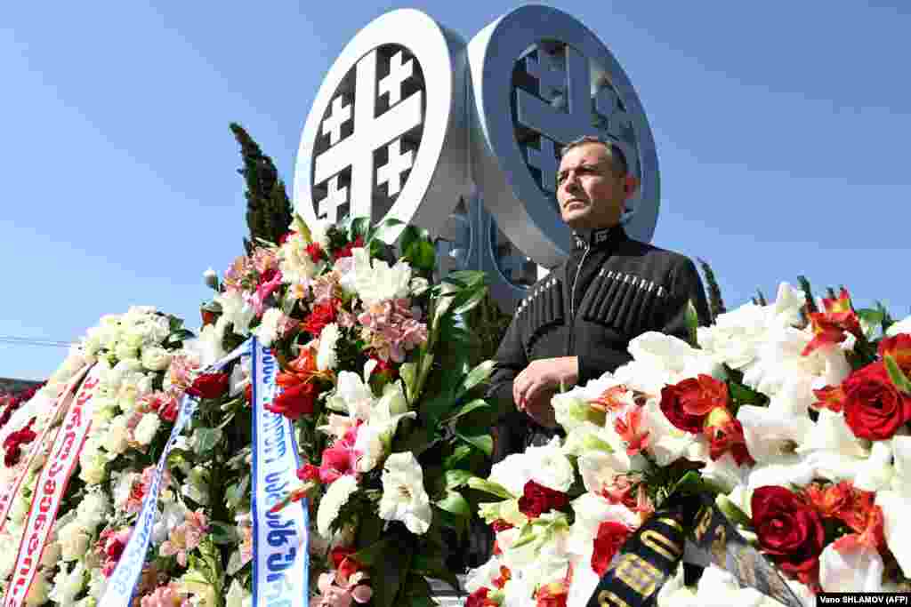 A Georgian honor guard attends a memorial ceremony at a cemetery in Tbilisi on August 8 for Georgian soldiers killed during the 2008 war with Russia 15 years ago.