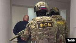 В СБУ радять людям, на яких тиснуть російські спецслужби, звертатися до правоохоронних органів України