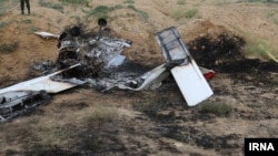 یکی از عکس‌هایی که رسانه‌های ایران از بقایای هواپیمای آموزشی تکنام منتشر کرده‌اند