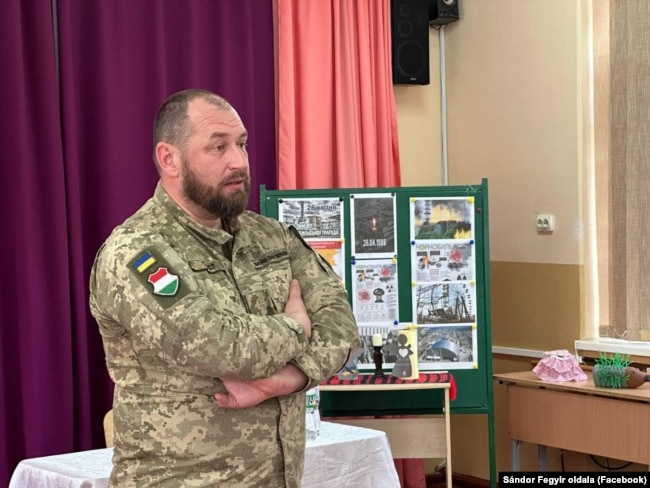 Федір Шандор, професор Ужгородського національного університету, соціолог, сержант Збройних сил України