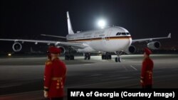 Самолет главы МИД Германии в аэропорту Тбилиси