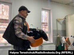 Іван Василевський займається пранням