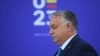Orbán Viktor az Európai Politikai Közösség csúcstalálkozójának második napján a dél-spanyolországi granadai Palacio de Congresóban 2023. október 6-án (Fotó: JORGE GUERRERO / AFP)