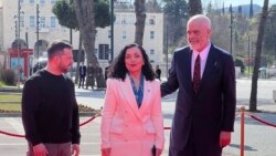Президент України Володимир Зеленський, президентка Косово Вьоса Османі і прем’єр-міністр Албанії Еді Рама. Албанія, лютий 2024 року