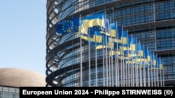 Згідно з повідомленням, Європейська комісія може запровадити заходи, які вважатиме необхідними, в разі «значних порушень на ринку ЄС»