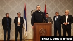 Predstavnici stranaka u koaliciji na nivou BiH na pres-konferenciji u Istočnom Sarajevu, 17. aprila 2024. 