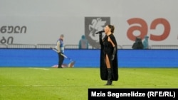 22 марта Нуца Бузаладзе выступила со своей конкурсной песней на стадионе «Динамо-Арена» в Тбилиси