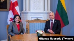 საქართველოს და ლიეტუვის პრეზიდენტები, სალომე ზურაბიშივილი და გიტანას ნაუსედა. ვილნიუსი, 2023 წლის 3 აპრილი