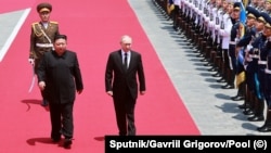 Ким Чен Ун ва Владимир Путин, раҳбарони Кореяи Шимолӣ ва Русия. Акс аз соли 2024