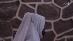 د کابل یوه ۱۳ کلنه نجلۍ: طالبانو د قلم پلورلو له امله بندي او شکنجه کړم 