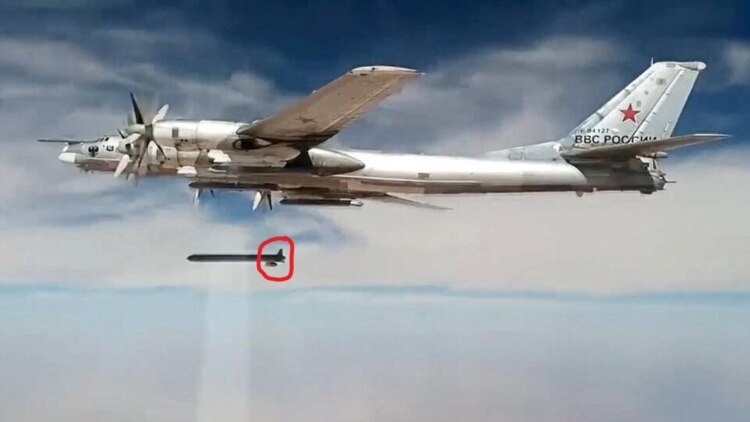 Лавров, коментуючи можливу зустріч Путіна і Зеленського, згадав 