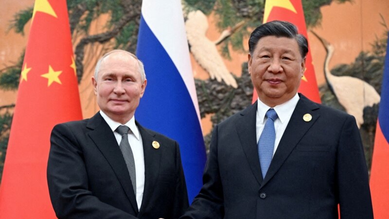 Kina uron Putinin për fitoren në zgjedhje