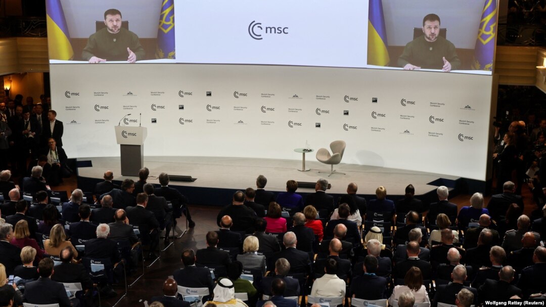 Președintele ucrainean Volodimir a avut un discurs la începerea Conferinței de securitate de la München în care a avertizat că Rusia ar putea „sugruma” Republica Moldova. 