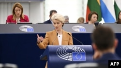 Shefja e BE-së, Ursula von der Leyen, gjatë një seance plenare në Parlamentin Evropian në Strasburg, Francë. 15 mars 2023.