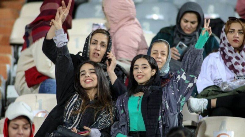 وزارت اطلاعات و سپاه در تدوین دستورالعمل ورود زنان به ورزشگاه‌ها «نقش دارند»