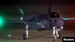 F-35 söweş uçary. Ysaýylyň Newatim howa bazasy