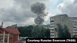 Последствия взрыва на складе компании «Пиро-Росс» в Сергиевом Посаде, Подмосковье 