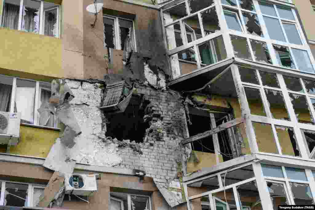 The impact site of an apparent kamikaze drone that smashed into an apartment block in Voronezh on June 9.&nbsp;Three people were lightly wounded by glass fragments in the blast. The Voronezh region partly borders Ukraine.