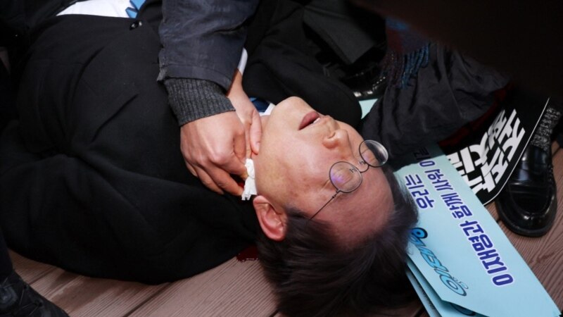 Vođa južnokorejske opozicije ranjen ubodima u vrat