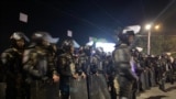 Спецназ на улице в Бишкеке после беспорядков. 18 мая 2024 года.