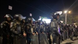Спецназ на улице в Бишкеке после беспорядков. 18 мая 2024 года