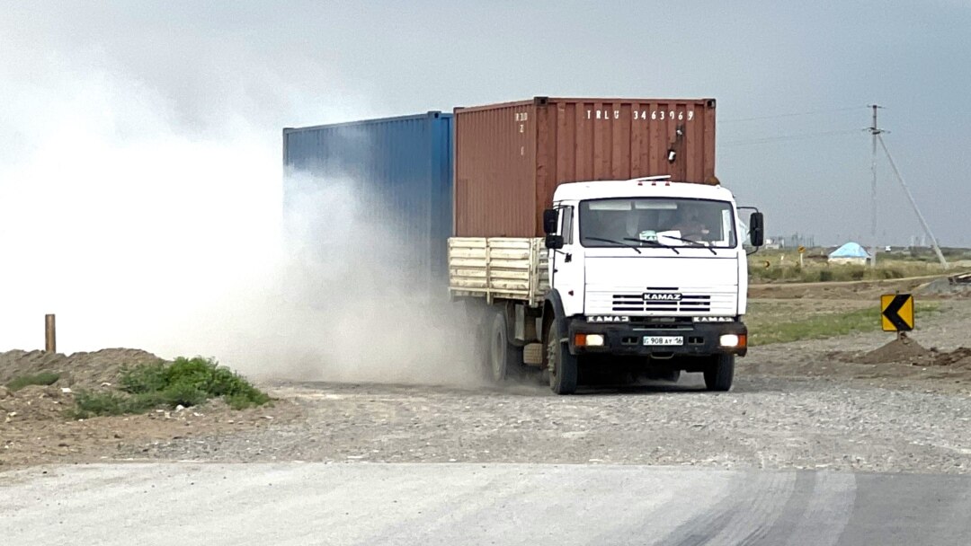 Жетілген әйелдердің спермы соратын порно фотосуреттері