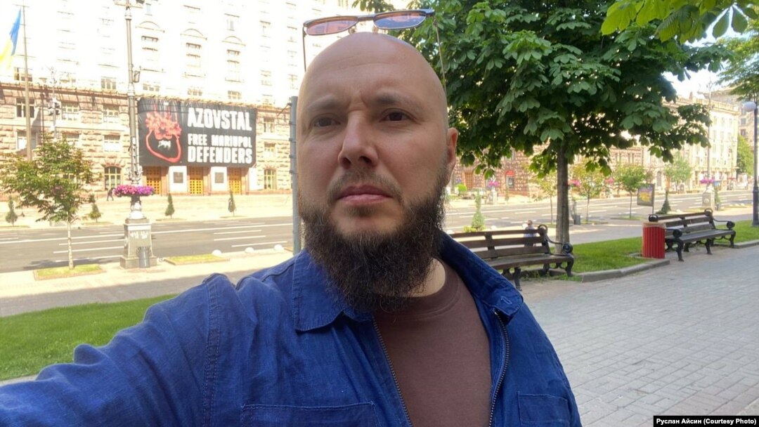 Руслан Айсин