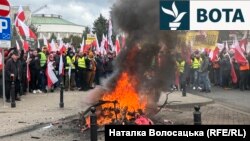 Fermerët polakë në Varshavë duke protestuar më herët gjatë këtij viti kundër politikave të BE-së ndaj importeve bujqësore nga Ukraina. 