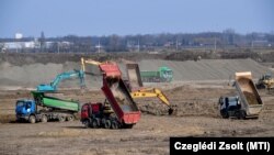 Kiemelt állami beruházás: épül a CATL gyára Debrecenben