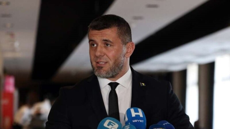 Poslaniku iz BiH Zildžiću u Srbiji određen jednomjesečni pritvor, kaže advokat