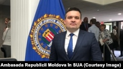 Viorel Țentiu este comisarul principal al biroului Interpol Moldova din anul 2016.