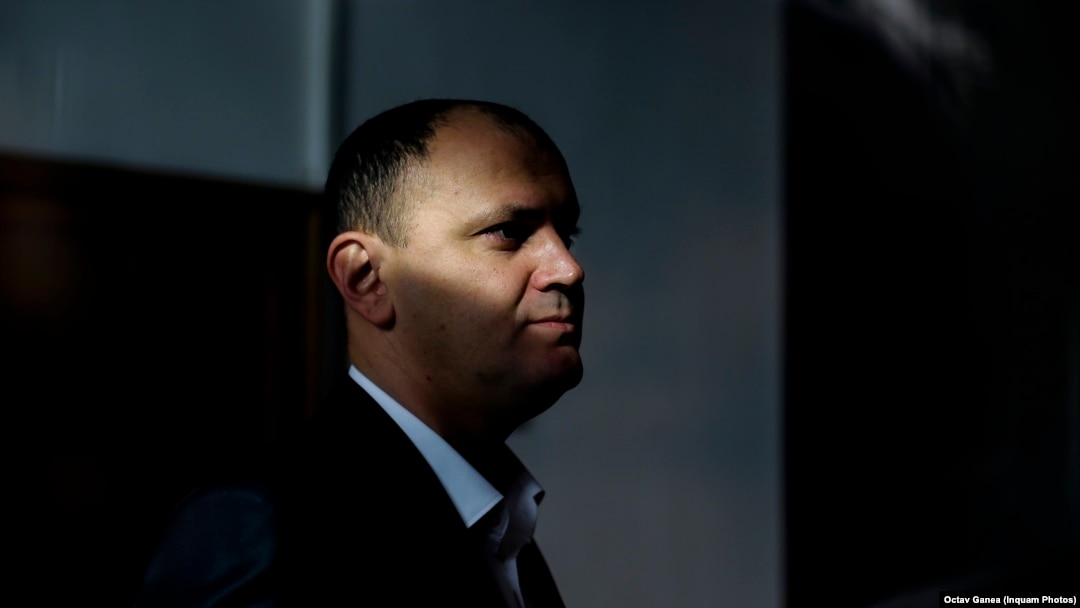 Compania Ridzone Creative din Ploiești ar fi apropiată de omul de afaceri Sebastian Ghiță, potrivit jurnaliștilor de la Public Record.