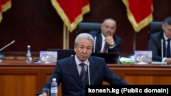 Лідер партії «Бутун Киргизстан» Адахан Мадумаров назвав арешти політичними переслідуваннями