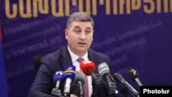 Armenia - Minister of Territorial Administration and Infrastructures Gnel Sanosian holds a news conerence in Yerevan, December 28, 2023.